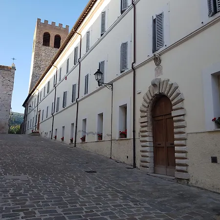 Domus Ecclesiae Hotel 2*