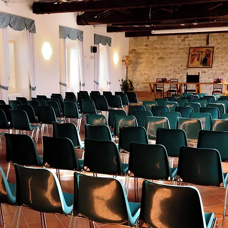 Hotel Domus Ecclesiae Nocera Umbra